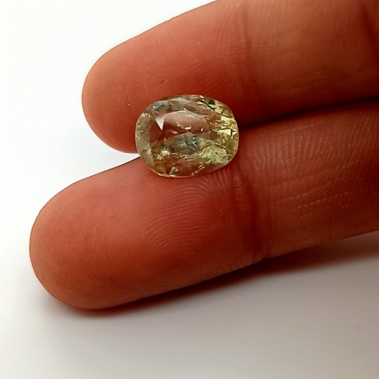 Yellow Sapphire (Pukhraj) 5.62 Ct gem quality